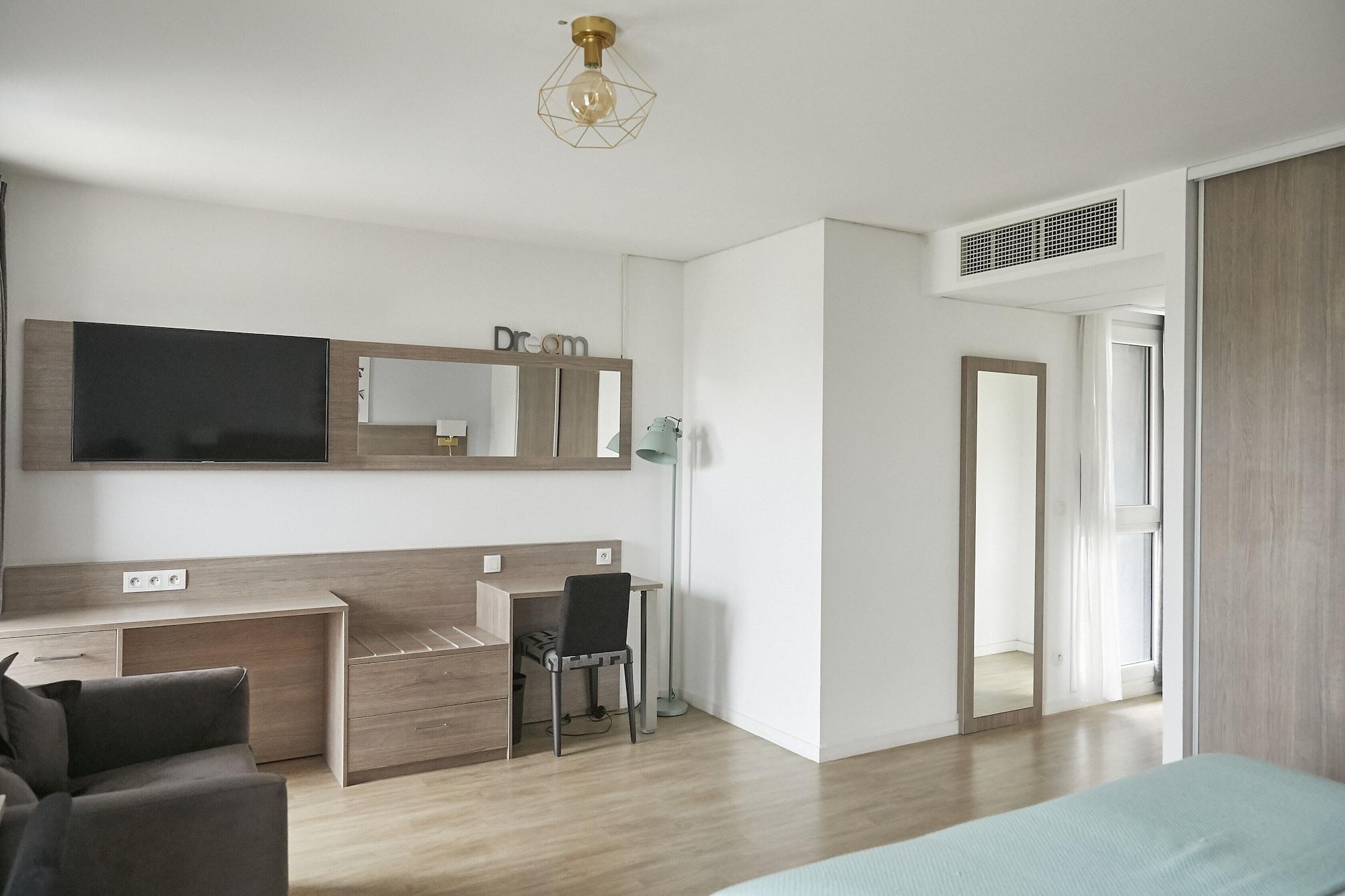 Tulip Inn Massy Palaiseau - Residence Kültér fotó