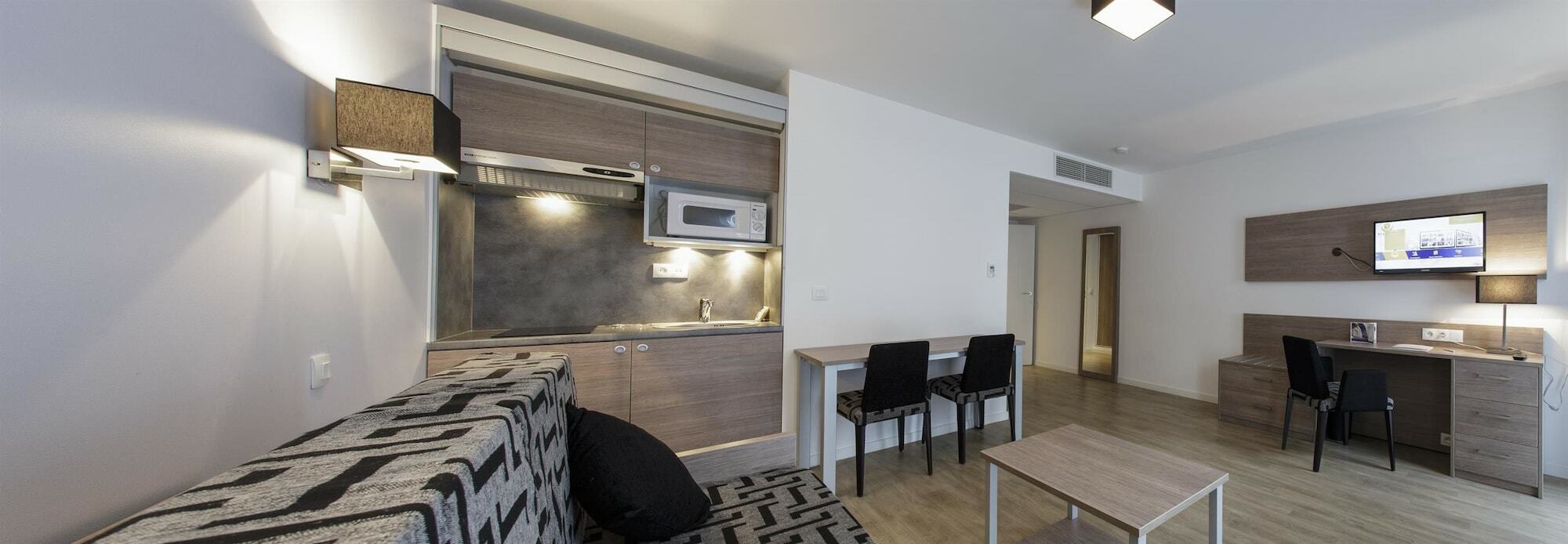 Tulip Inn Massy Palaiseau - Residence Kültér fotó